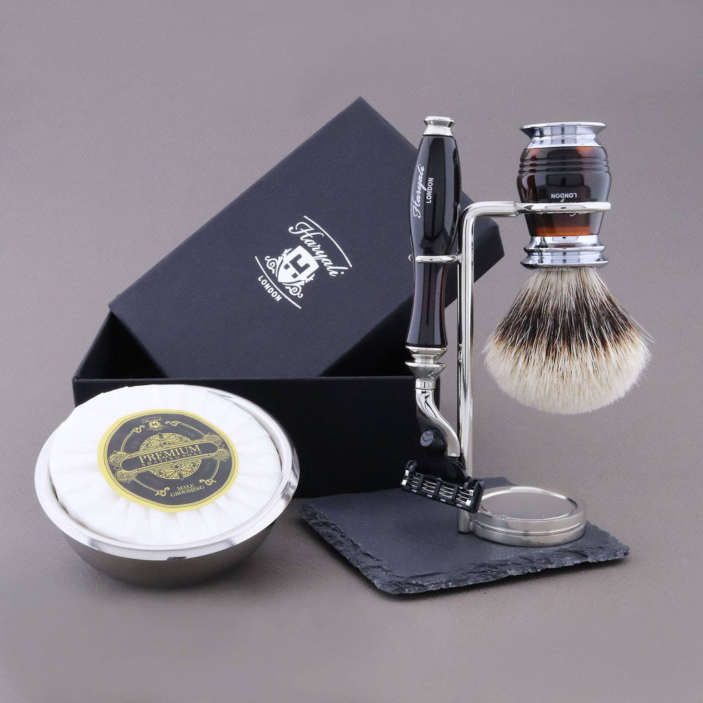 Haryali's Groove Range Shaving Kit 