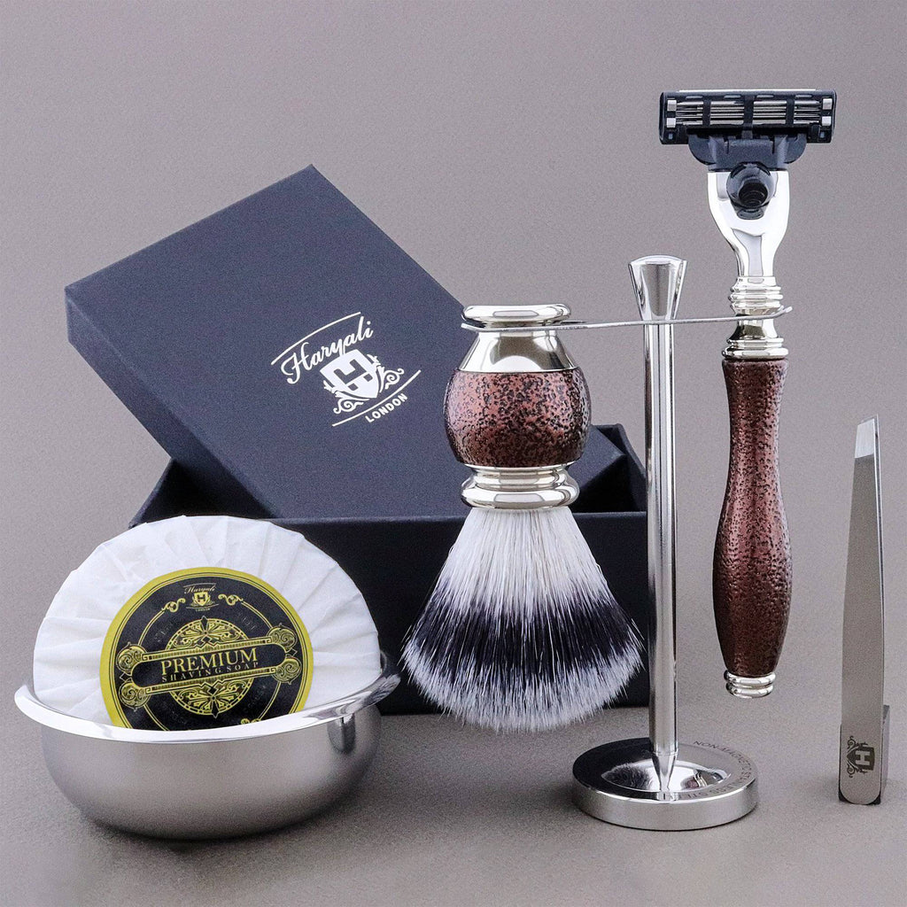 Haryali's Vase Range Shaving Kit 